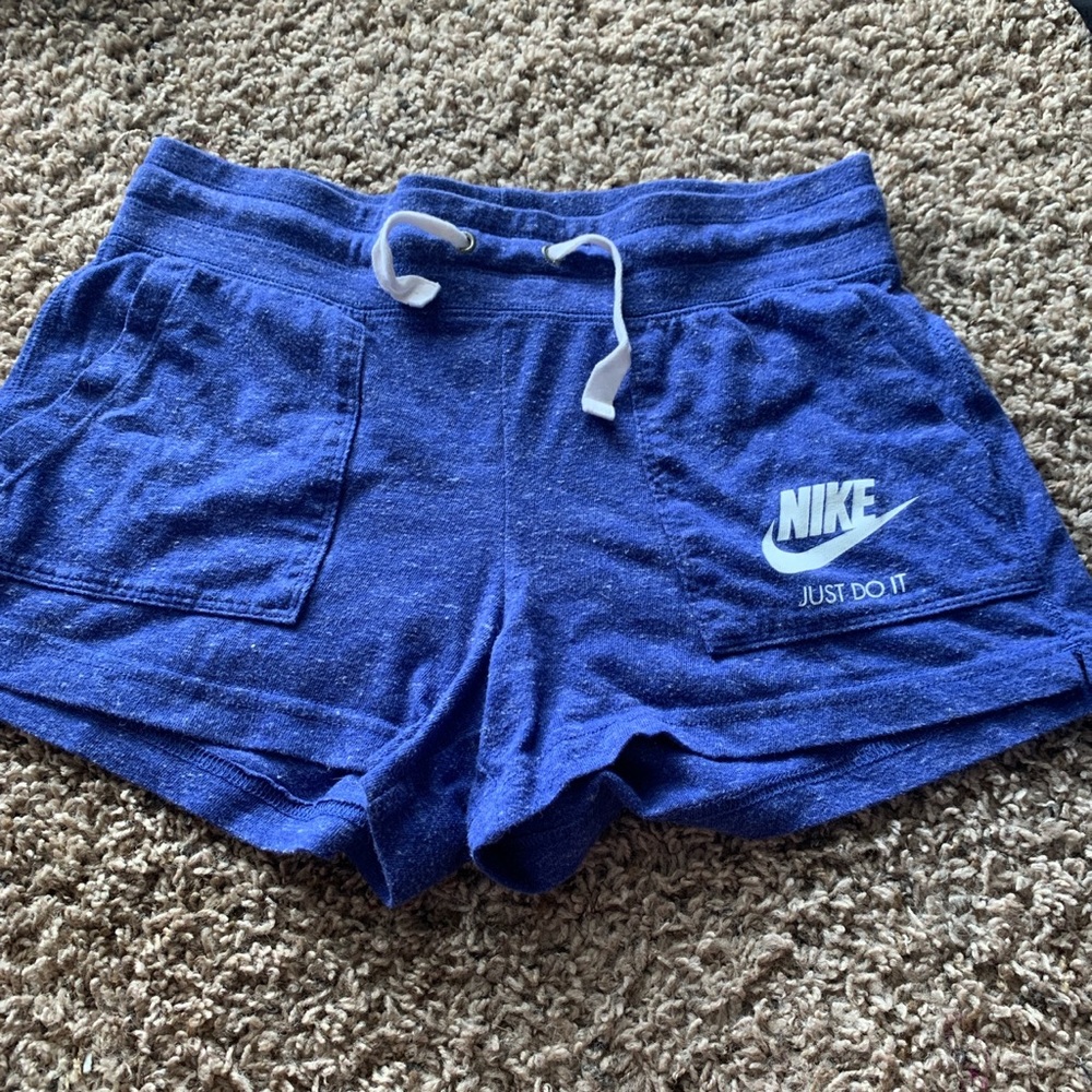 nike shorts